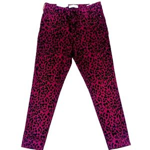 NWT Social Standard by Sanctuary
Animal Print Skinny Jeans